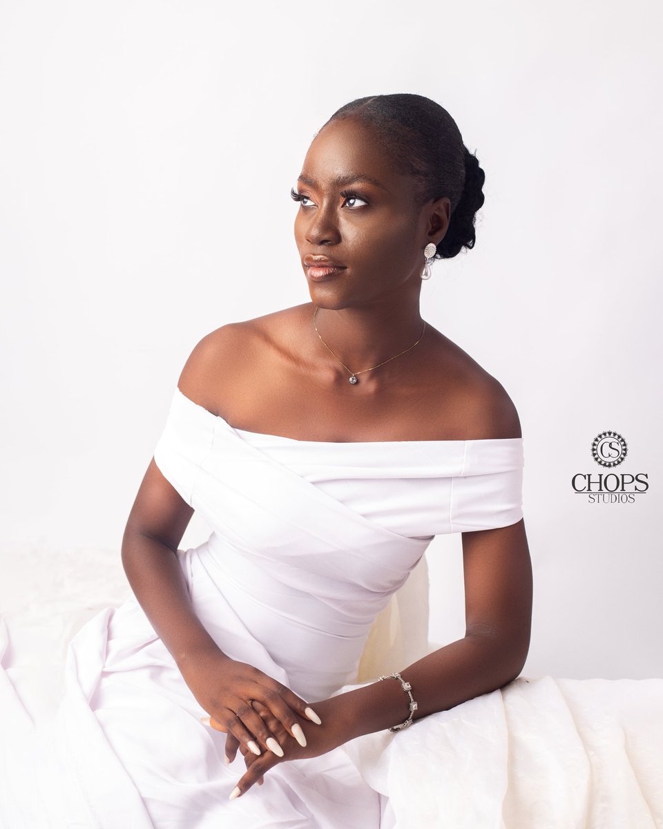 ChopsStudioz's tweet photo. "Best Photographer in Lagos! 📸

Unbeatable quality, timely delivery, and exceptional service! 💯

Socials:
@chopsweddings (Wedding)
@chopsstudioz (Portraits)
@chopstinyframes (Children)

Portraits Photographer in Agbado Ijaiye Ojokoro.
08137574110|09048915404

Chops Studioz https://t.co/MooDjQ0swO
