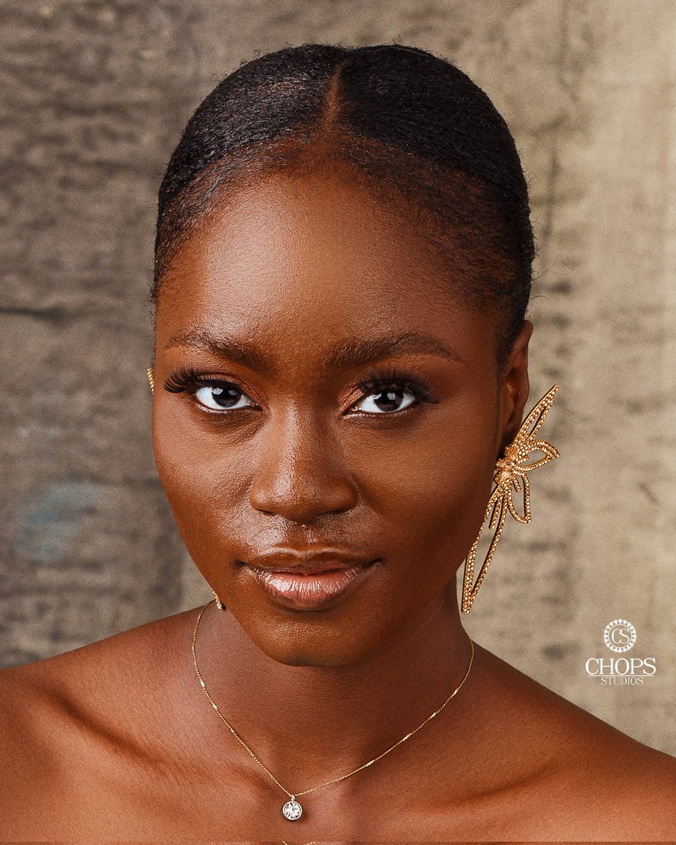 ChopsStudioz's tweet photo. "Best Photographer in Lagos! 📸

Unbeatable quality, timely delivery, and exceptional service! 💯

Socials:
@chopsweddings (Wedding)
@chopsstudioz (Portraits)
@chopstinyframes (Children)

Portraits Photographer in Agbado Ijaiye Ojokoro.
08137574110|09048915404

Chops Studioz https://t.co/sBNs0vW8hJ