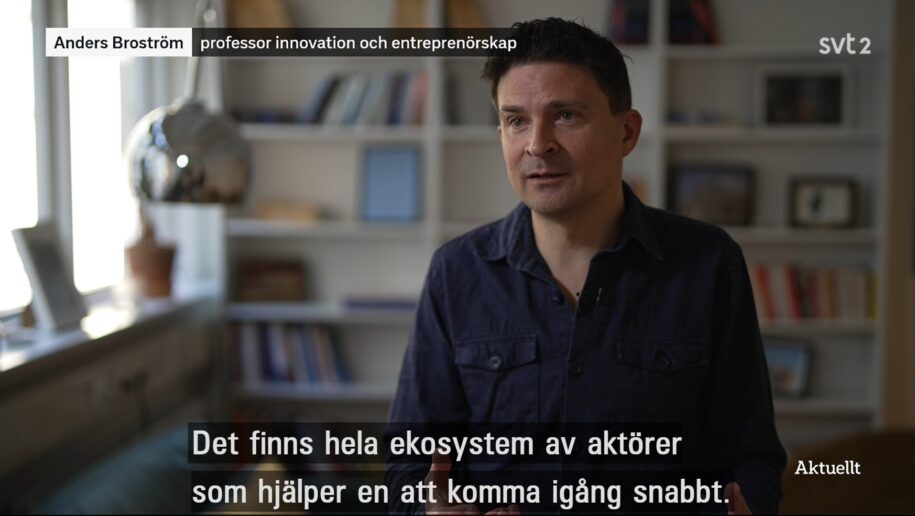 – Trösklarna för att starta ett e-handelsbolag är lägre än någonsin. Det finns hela ekosystem av aktörer som hjälper företag att komma igång snabbt, sen är det enkelt att koppla upp mot plattformar för att sälja produkterna vidare, sa Entreprenörskapsforums vd Anders Broström i