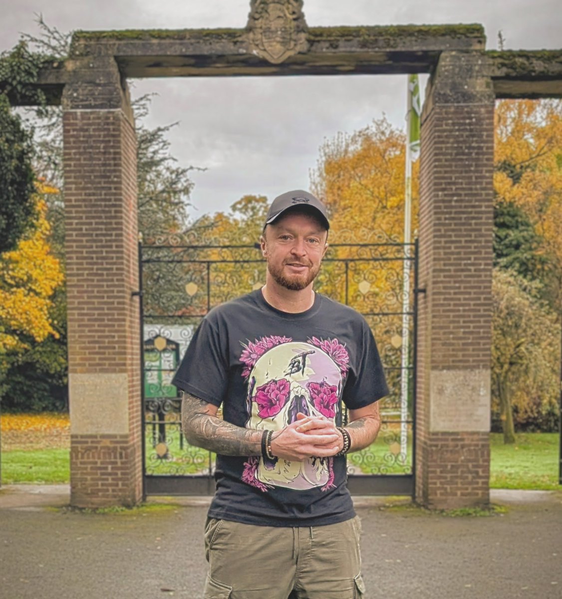 LoveSolihull's tweet photo. Tomorrow evening- Men Walking & Talking
Meeting Point- Malvern Park Gates
Day- Every Tuesday
Time- 7pm
Celebrating the first month of the group- everyone welcome. Message Danny Smith on Facebook for more info 🙂#Solihull #MentalHealth #Wellbeing #MWAT #Onestepatatime https://t.co/lLjhYd4XjE