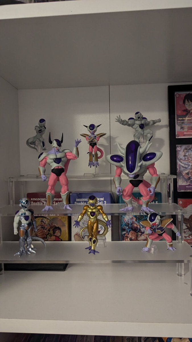 Cal_Is_Edgy's tweet photo. @DB_official_en Frieza 💜🖤 https://t.co/pJ4IQHEUla
