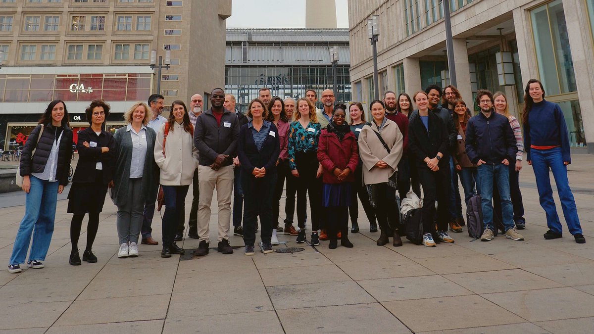 Last week I was in Berlin for the #WORMVACS annual meeting. 
Thanks everyone for great discussions and on the use of controlled human infection models, novel platforms and target discovery for worm vaccines!
More info: wormvacs.org