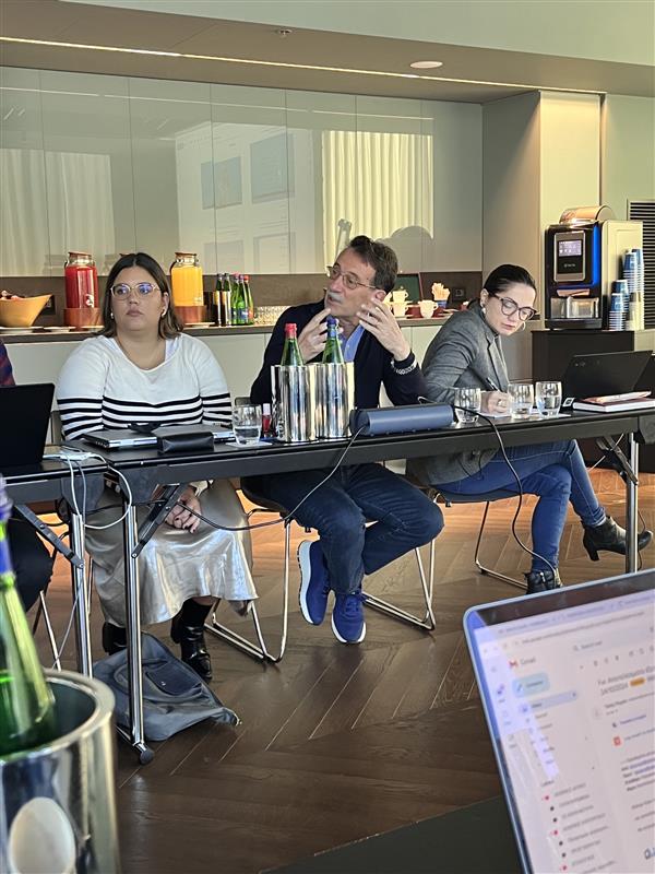 Uroweb's tweet image. Our EAU Patient Office meeting in Rome was in full swing on Saturday! 🇮🇹 Thank you so much to everyone who joined, and for the valuable insights that were shared. #PROMS #EPAG #SDM #PatientOffice