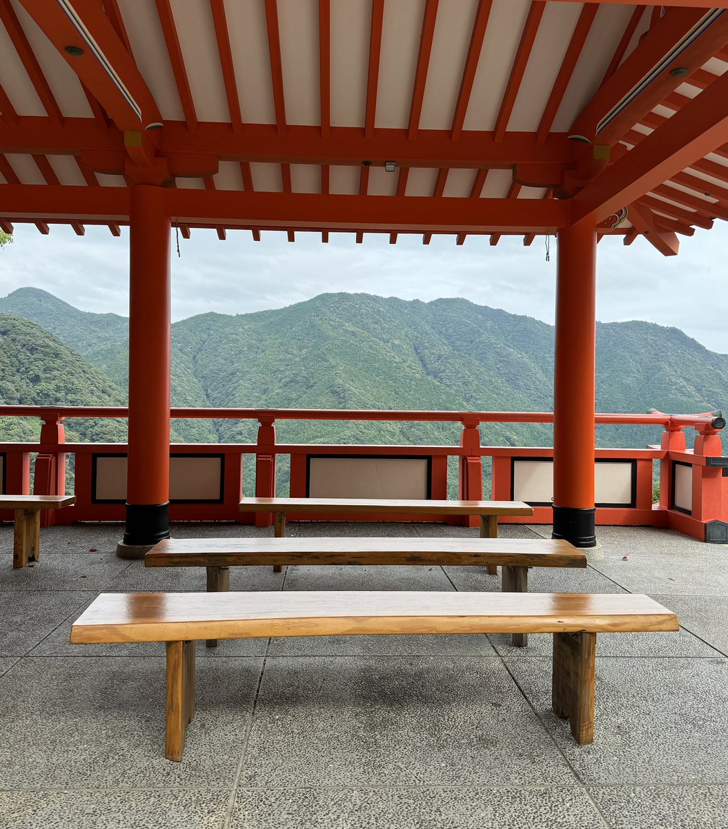 Mr Denmore tweet media