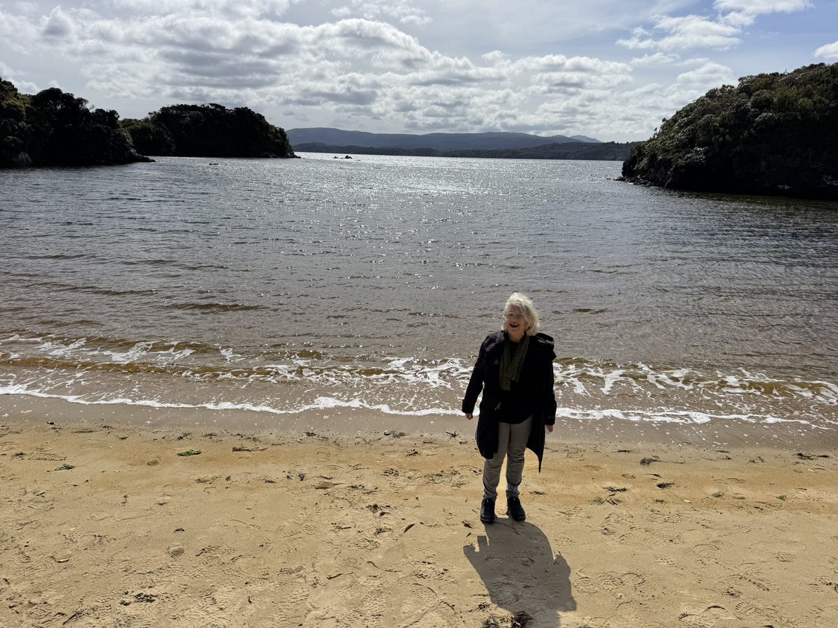 Louise Poppy - New Zealand Tour Guide tweet media