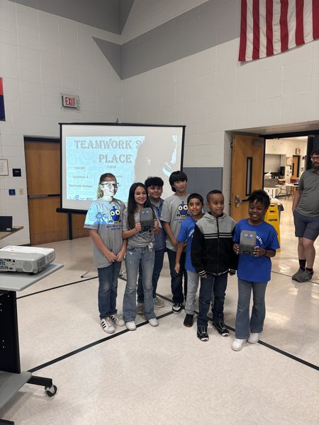 457DeLoach's tweet photo. Our Gertrude Walker Robotics team has been working very hard twice a week after school and even a couple of Saturday mornings and the hard work is paying off.  One of our teams earned the Judges Award and 2nd place in the Teamwork Competition.  Go Dolphins!  @USD457 https://t.co/un28bgyZui