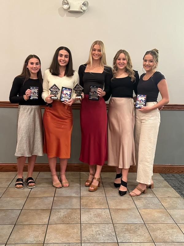 District Banquet last night and Congratulations to these Lady Cavs!!  Campbell,Spencer,Morgan,Olivia and Mia!  Big week ahead Ladies.  Keep on 🚚 <a href="/ColdwaterAD/">Eric Goodwin</a> <a href="/McsobersSaloon/">⚡️Mcsober's Saloon⚡️</a> <a href="/TheRealMrMader/">Doug Mader Coldwater Superintendent</a> 🏐🏐🏐