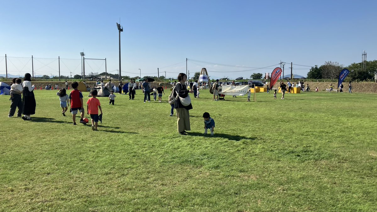 本日はイベント出店のお手伝いでした。今日はちょっと余裕がなくて楽しむ時間がなかったけれども…
日々いろいろなことに触れられるのは楽しい。
