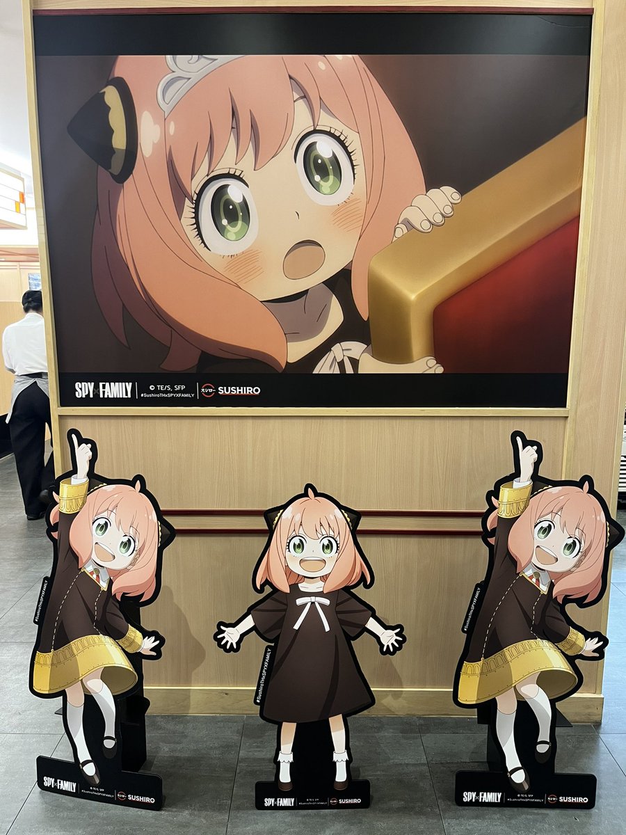 คือผมน่ะนะ

มิชชั่นของซูชิโร x สปายแฟม ต้องบอกโค้ดลับกับพนักงานใช่ปะ

ผม : “มารับภารกิจครับ” (อันนี้โค้ดลับ)
พนง : /ทำหน้าเข้ม
พนง : คุณเป็นสายลับเหรอครับ
ผม : …เอ่อ ใช่ครับ (ใช่มั้ง ใช่แหละ ตามน้ำไปแหละ)
พนง : สวัสดีครับ สนธยา/พร้อมส่งการ์ดให้

ผมล่ะชอบความอินกับบทนี้จริงๆ