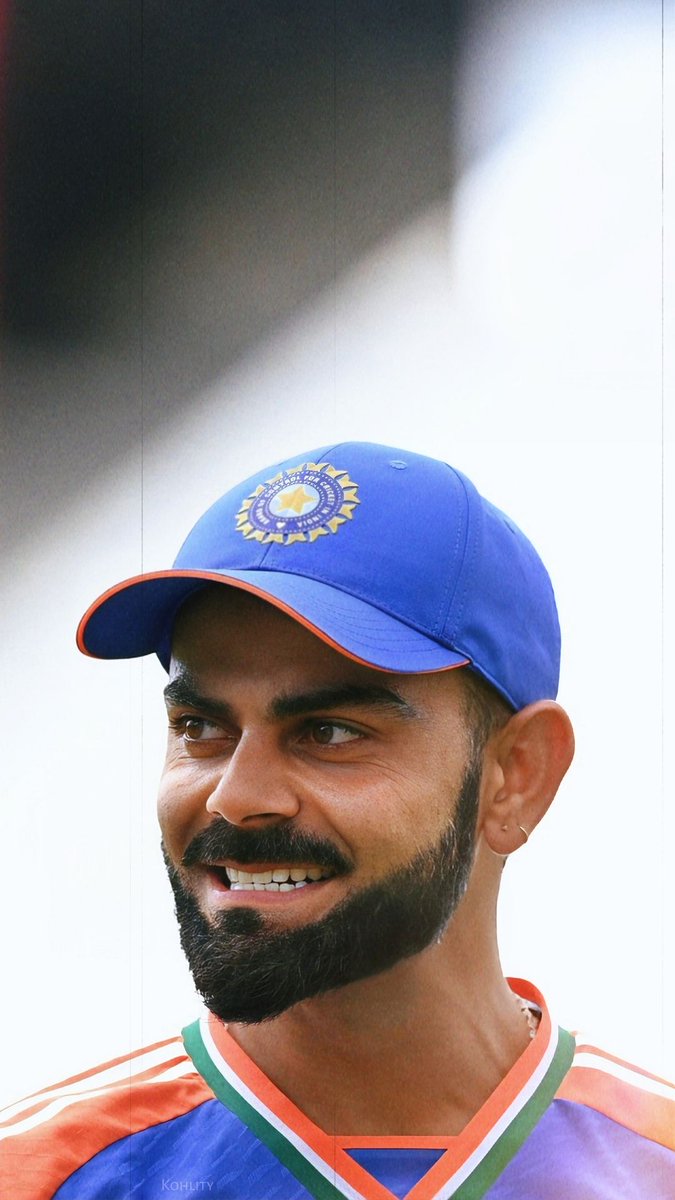 Advance happy birthday virat Kohli 🇮🇳 
#HappyBirthdayViratKohli 
#ViratKohlibirthday 
#ViratKohli𓃵