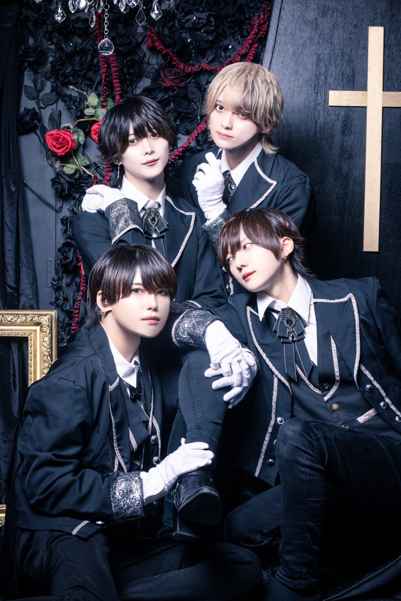 link_osaka01's tweet photo. 【オープン日決定❣️】

執事カフェ リンク【大阪館】のオープンが
2024年12月7日(土)に決定いたしました🎉🎊

オープニングキャストも続々と応募が来ております🙇
まだまだキャスト大募集中です🥺みなさまのご応募お待ちしております‼️

#執事カフェリンク大阪館 https://t.co/6j5t59rVOd