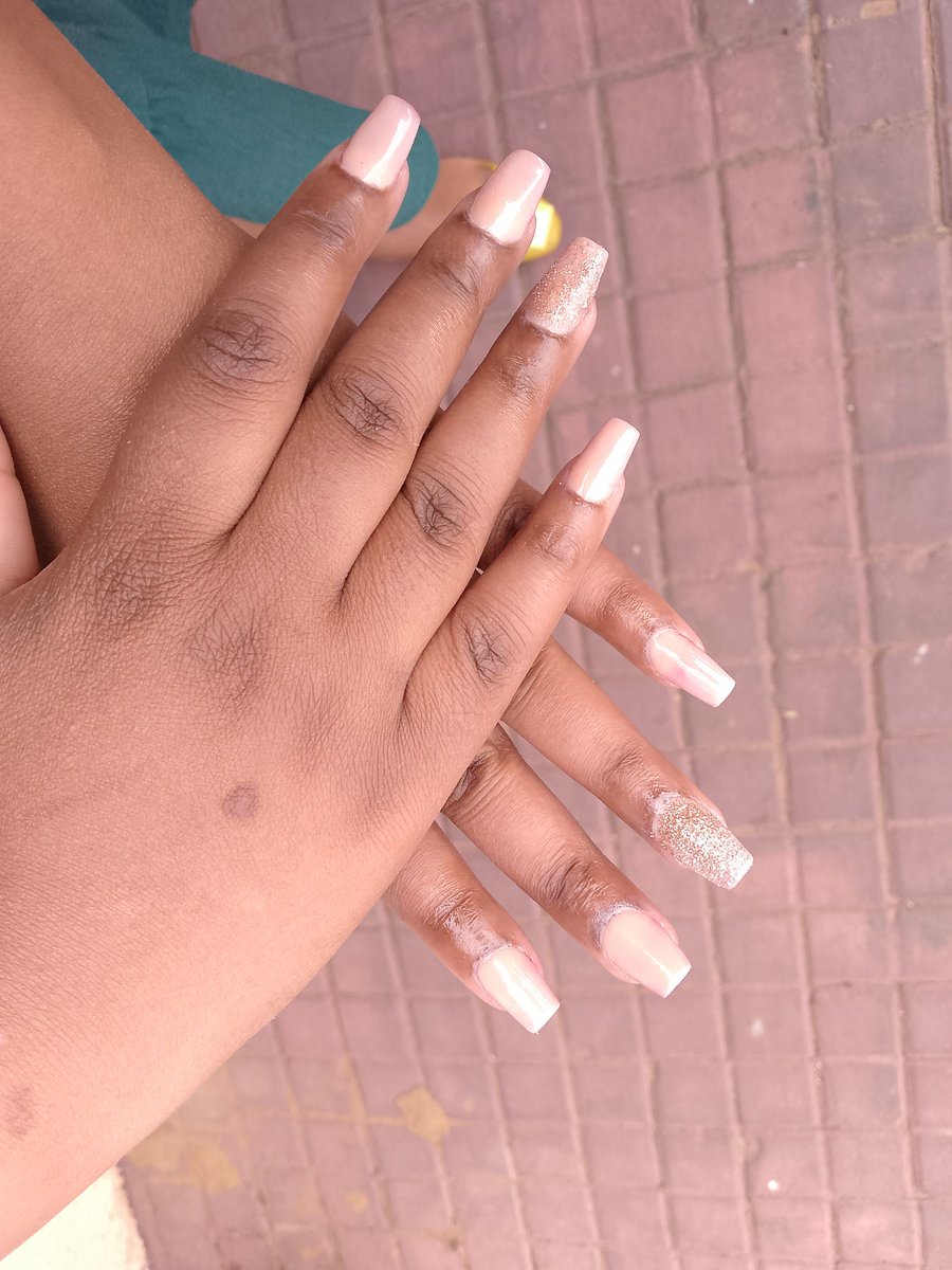 <a href="/_Hybreed_/">L E S E D I</a> Anybody Who's Interested In Getting Their Nails Done From The Comfort Of Your Own Home, I'm Your Girl 😍. Based In Gauteng