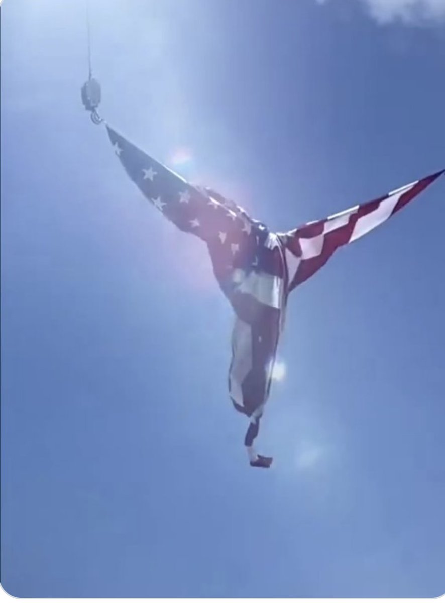 jules4u11's tweet image. God Bless Donald J Trump. God Bless America. 
-Butler Pennsylvania- July 13, 2024- the day of the 1st assassination attempt on Trump who took the stage- just before the flag tangled up. God protected him. #ActOfGod