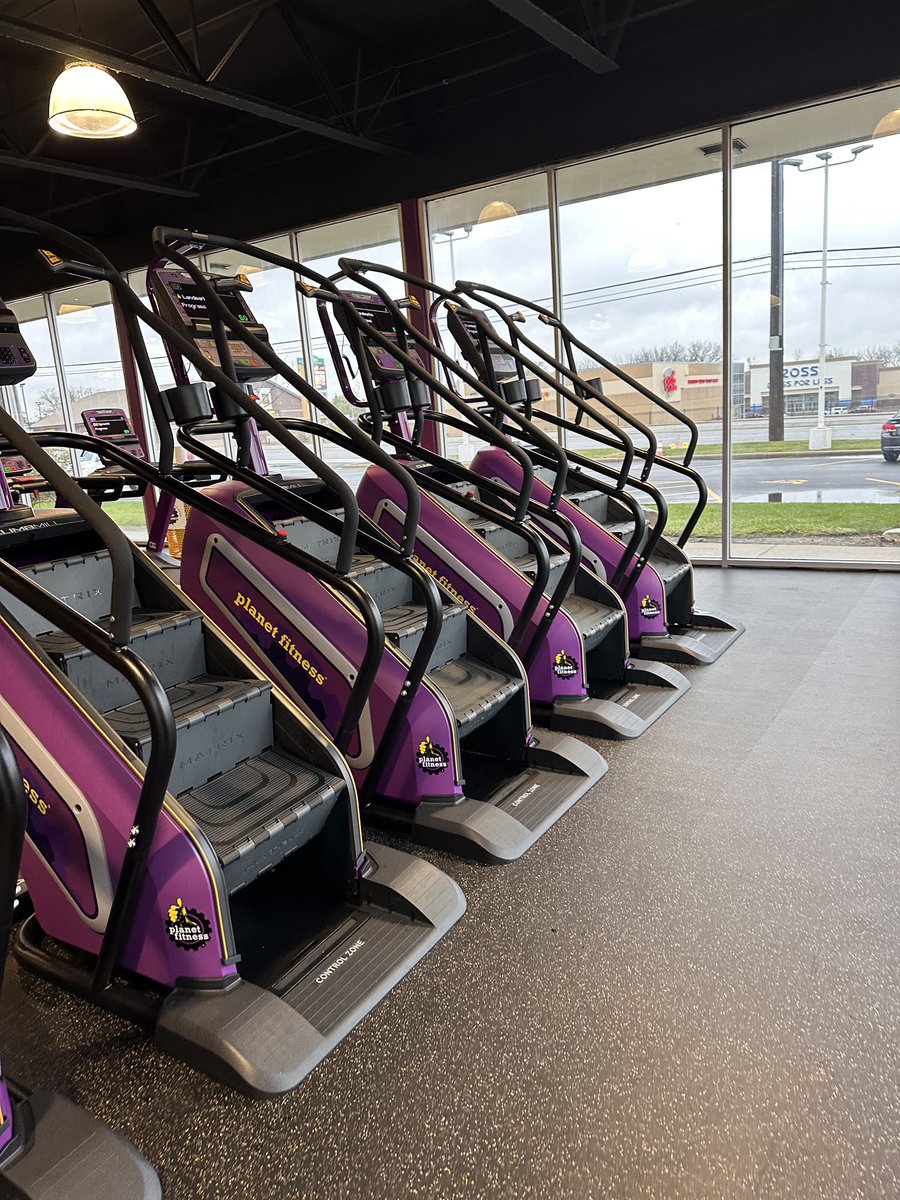 BlowSumMo_'s tweet image. Conquered 💪🏾 #Barely