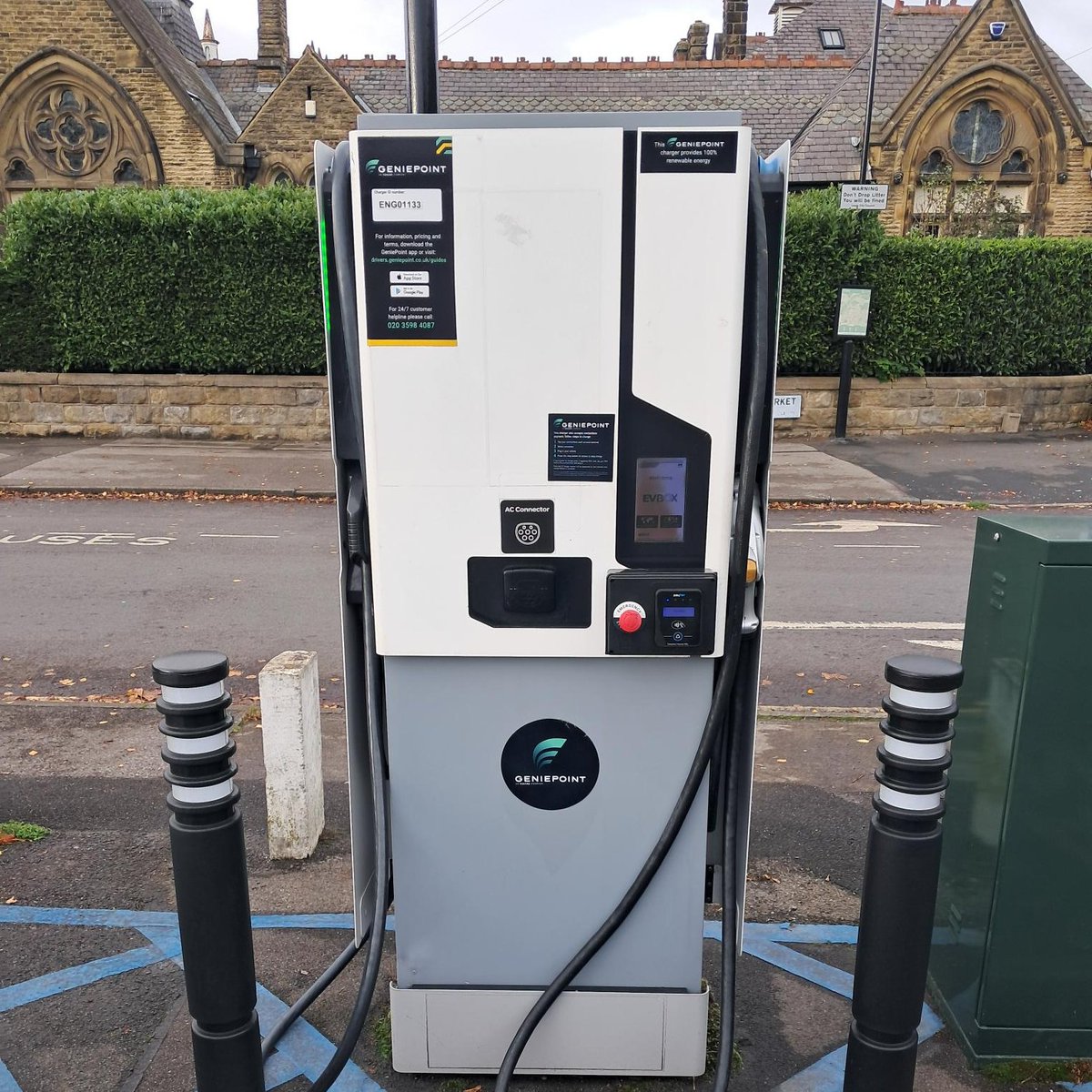 GeniePointEV's tweet image. Contactless payment rollout update 📱💳

Another week and another 11 GeniePoint chargers have been upgraded to support contactless payment options - find the updated list here: drivers.geniepoint.co.uk/blog/contactle…

#Contactless #EVCharging #NetworkUpgrade