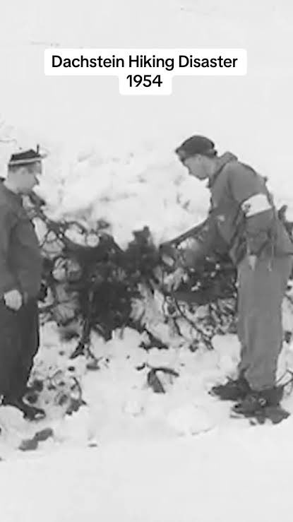 Raunak Sinha tweet media