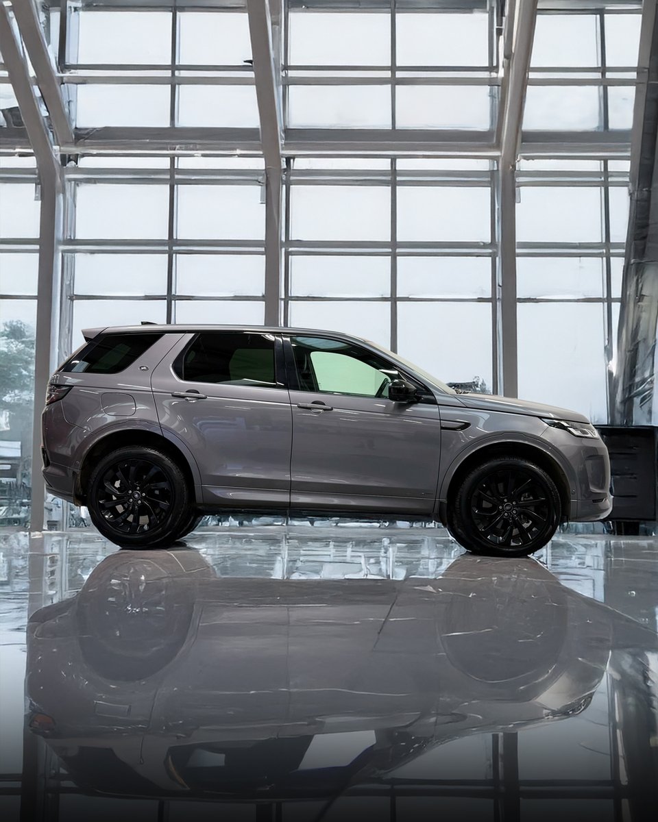 Blend of style, power, and versatility with the Discovery Sport D165 R-Dynamic S Plus.

Whether it's for rugged trails or city streets, this vehicle is ready for adventure.

Explore - tinyurl.com/5m3x6v83

#discosport #discoverysport