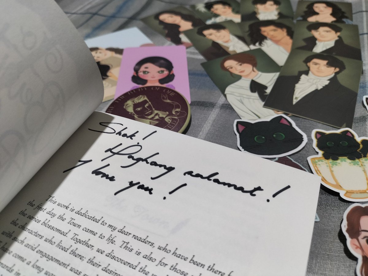 new addition to my @jdruizwattpad
collection 💚
 
#ToBewitchABeast #greenwriter