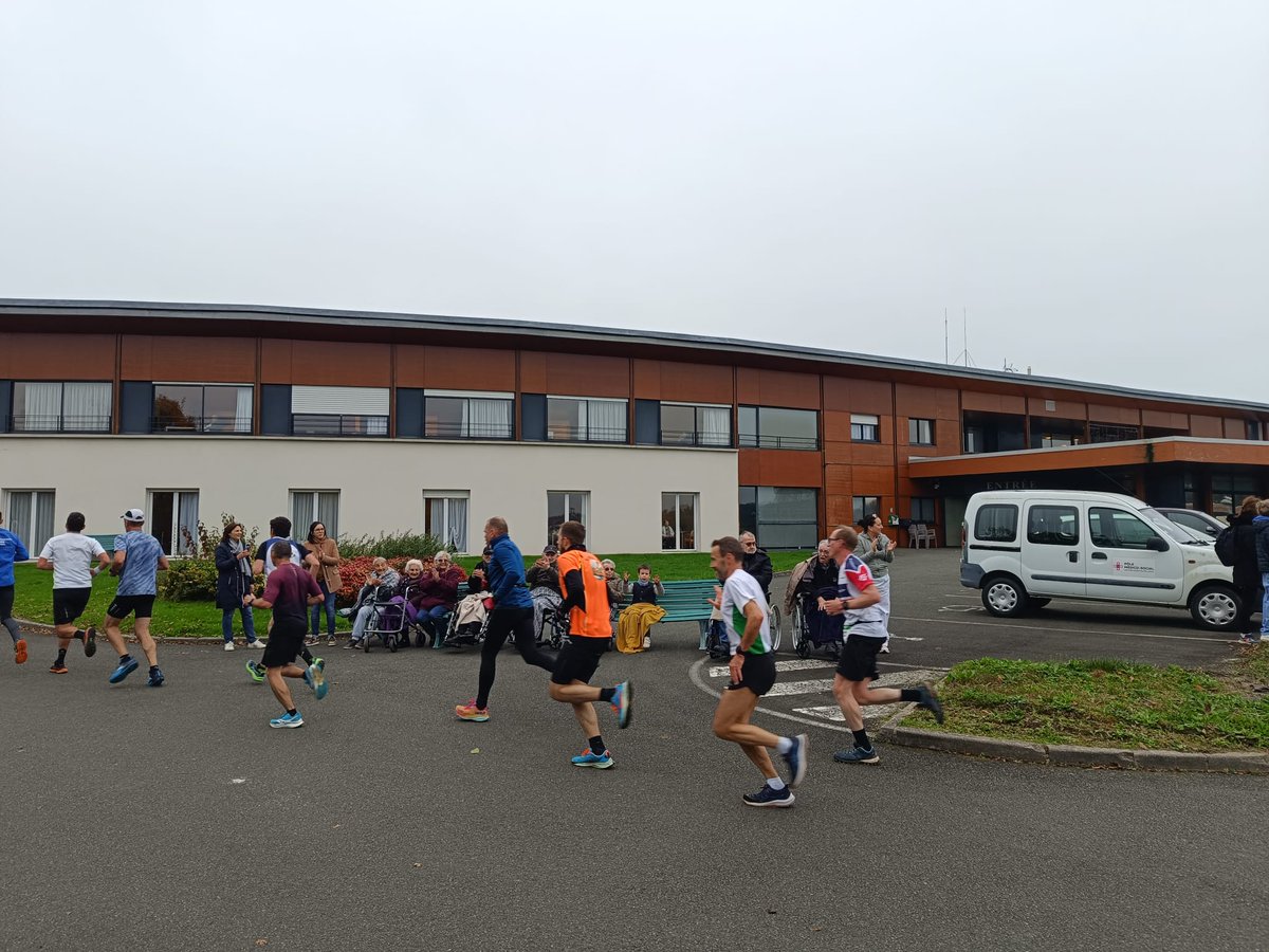 Les hôpitaux de la Mayenne tweet media