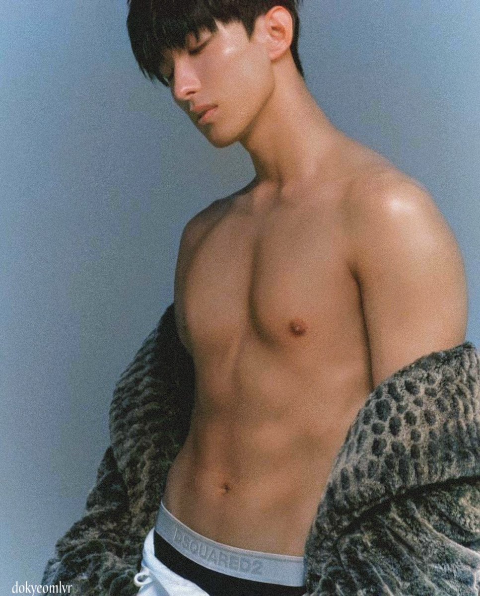 hoshibells96's tweet photo. isubsob talaga ang face sa abs na yan gago tagal ko to inintay https://t.co/p4AcSG5mWW
