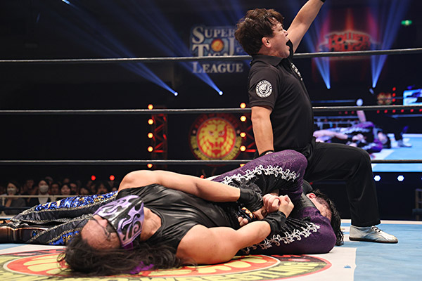 新日本プロレス×haraKIRIシルバーリングIWGPヘビー級王座モチーフ19号 新日本プロレス×haraKIRIシルバーリングIWGPヘビー級王座