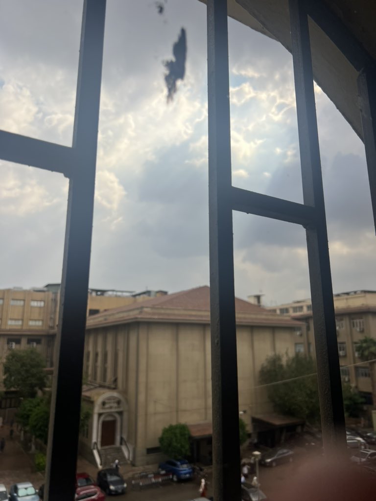 I don’t know, how long time I will spend here but ask Allah give me signs , and energy to live in good health and happy days ❤️❤️❤️❤️