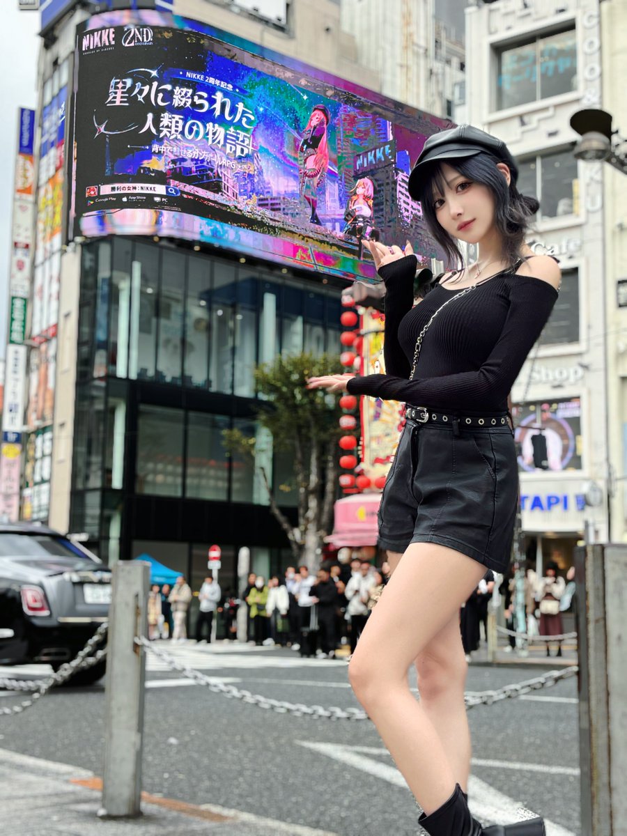 NIKKE2周年おめでとうございます！✨️

新宿の3D動画を見てきましたよ〜！
キャラが立体的に動いていて感動した…！

是非みんなも見に行ってみて🪄︎︎

#NIKKE #NIKKE探し #お祝いNIKKE2周年 https://t.co/Tisb2KBo87