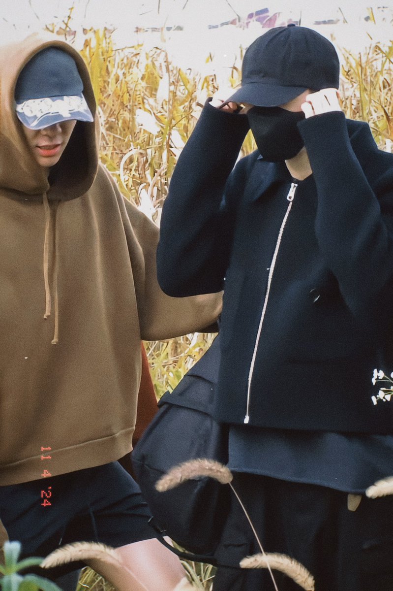 americanobear's tweet photo. ; บี๋ไม่ต้องห่วงเค้าอยู่ได้
: แต่พี่อยู่ไม่ได้บี๋ https://t.co/qdWaOsfGJS