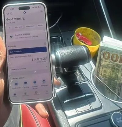 profits.The idea is, building a solid capital foundation for beginners by helping out with trades while they watch, learn and at same time build their capital. The offer by the way is limited, so it won’t be available sometime after now as we won’t be able to accommodate a very