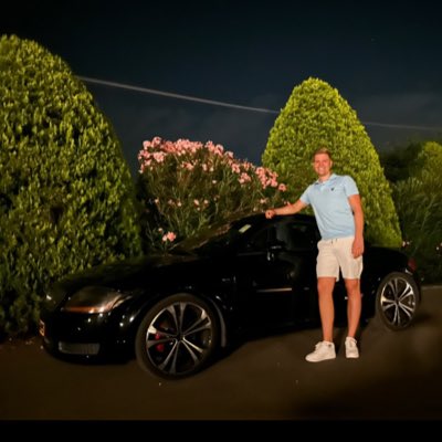 Max💎 tweet media