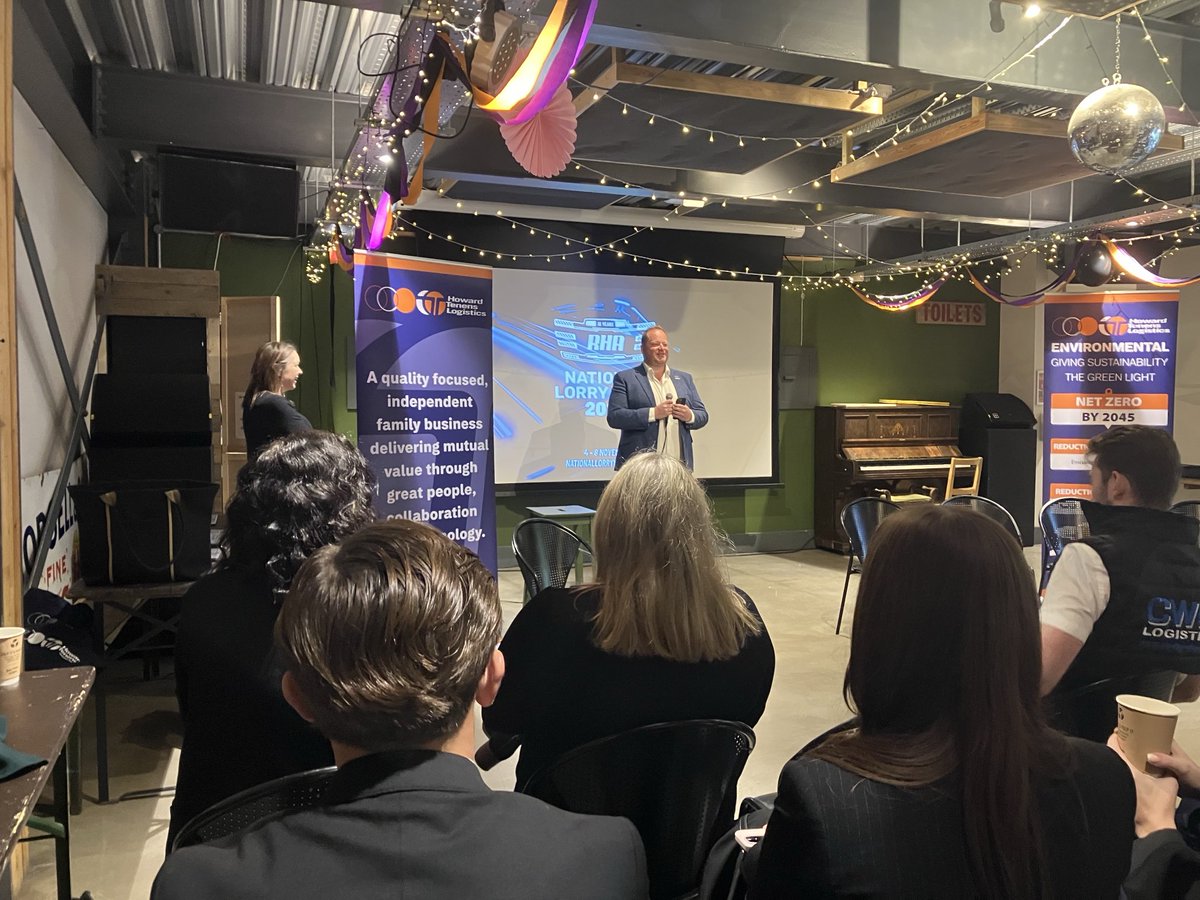 Our ⁦<a href="/RHANews/">RHA</a>⁩ chair, ⁦<a href="/chiefymc/">Moreton Cullimore</a>⁩ launches our tenth #NationalLorryWeek with ⁦<a href="/howardtenens/">Howard Tenens Logistics</a>⁩ at ⁦<a href="/StroudBrewery/">Stroud Brewery</a>⁩. This is our opportunity to promote our industry as a great place to work #RHASkills