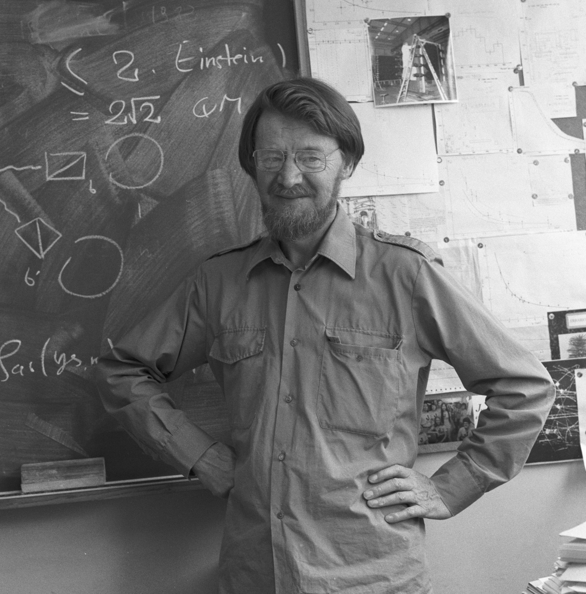 UCD Research (@ucd_research) on Twitter photo 📢In honour of the 60th anniversary of John Stewart Bell's groundbreaking work on Bell's Inequality, UCD spinout <a href="/Equal1L/">Equal1.labs</a> is launching the inaugural ‘Quantum Solutions for the Environment Challenge’!
🌱Students in third-level STEM courses across the island of Ireland are invited 📢In honour of the 60th anniversary of John Stewart Bell's groundbreaking work on Bell's Inequality, UCD spinout <a href="/Equal1L/">Equal1.labs</a> is launching the inaugural ‘Quantum Solutions for the Environment Challenge’!
🌱Students in third-level STEM courses across the island of Ireland are invited