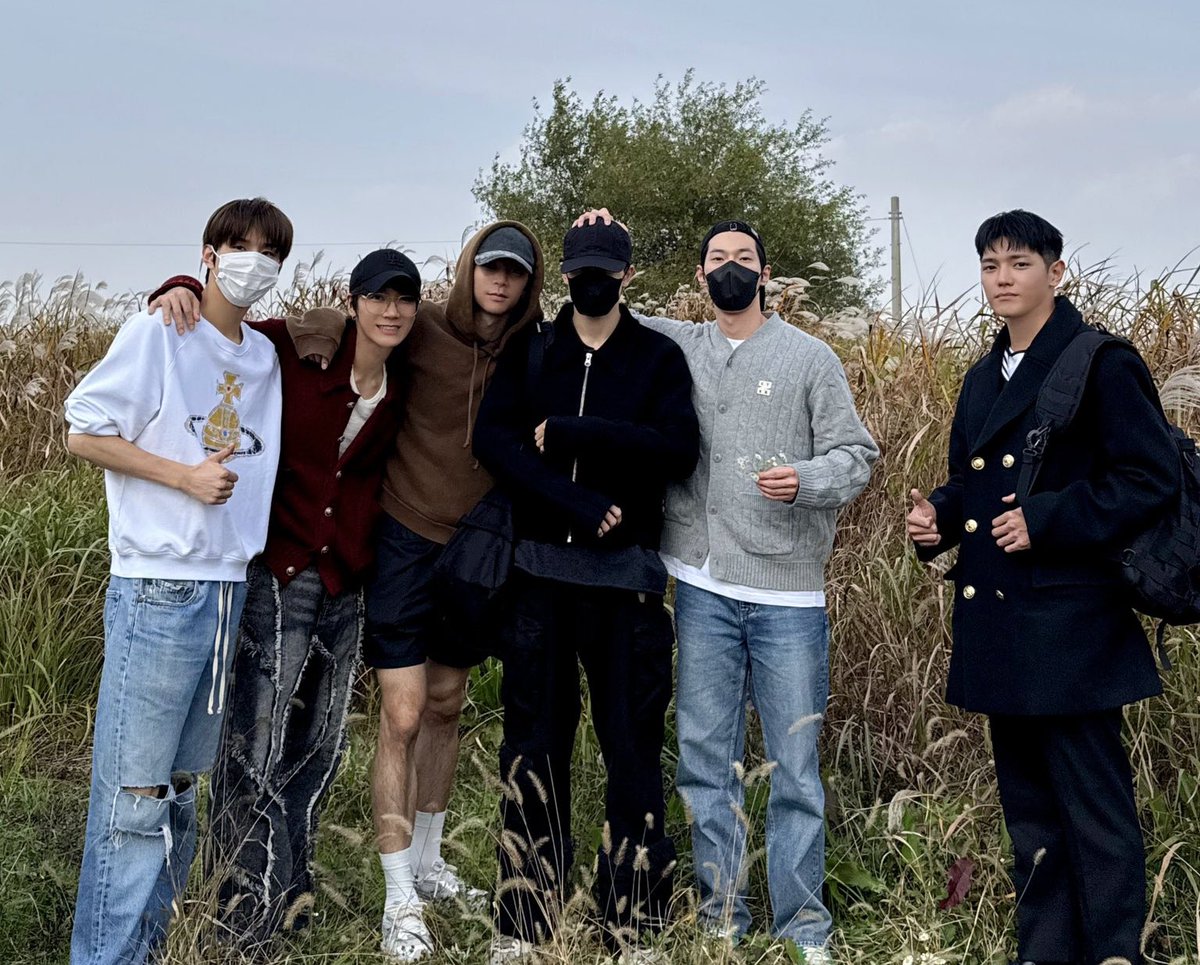 ทหารเรือห่างเหินประชาชนมาก เว้นเกิน5555555555555555555555555555