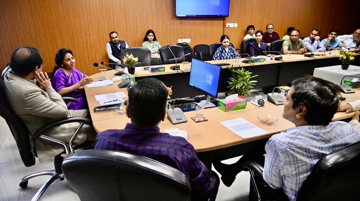 BCIL is delighted to announce that today on November 04, 2024, the TTO at BCIL successfully transferred a very promising technology “A Process for Preparation of Para-menthane-3,8-diols Enriched Citronella Oil," developed at the BRIC-NABI, Mohali .