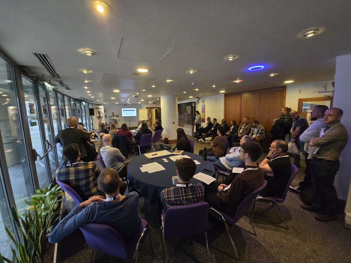 ASPiH Tech SiG (@aspihtechsig) on Twitter photo Standing room only at Eli Gumbles workshop about his job description work with <a href="/UCLPartners/">UCLPartners</a> #aspih2024 #techniciansmakeithappen Standing room only at Eli Gumbles workshop about his job description work with <a href="/UCLPartners/">UCLPartners</a> #aspih2024 #techniciansmakeithappen