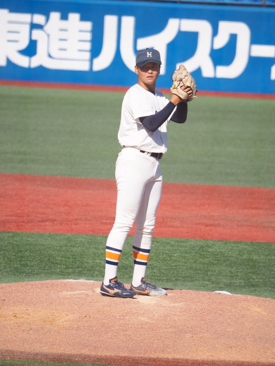 ちぇな tweet media