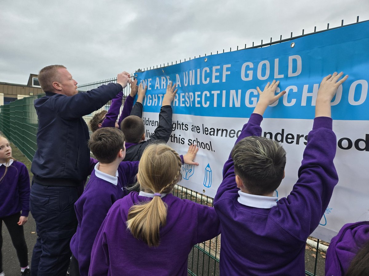 Glebe Primary School tweet media