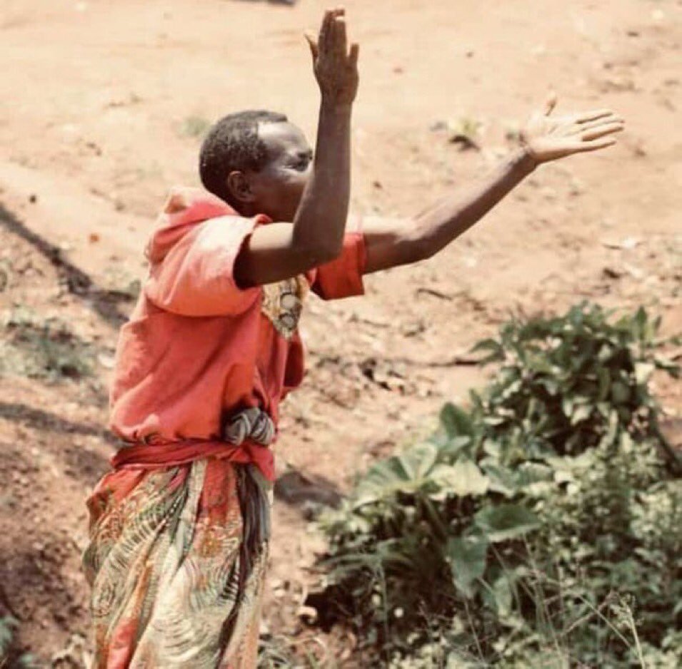 theupdateO61's tweet image. No one loves Uganda 
Like a low person .. ❤️❤️ 
Jah bless every soul