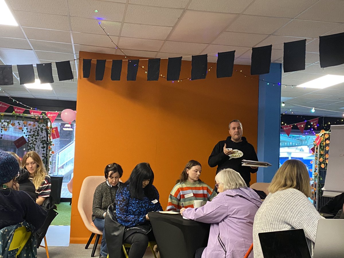 At Salfords Creative health network, Two of our wonderful #VCSE groups Ordsall Community Arts and <a href="/talkaboutitmate/">Talk About It Mate</a> sharing creating safe spaces and opportunities for trying creating activities and how we can ‘bang the drum’ on the amount of creative groups in the city!