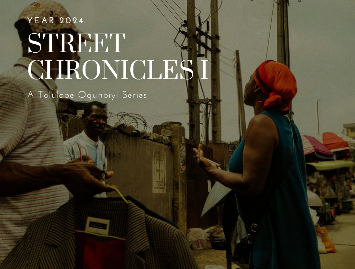 tolucentric's tweet photo. Title: BARGAIN
Series: STREET CHRONICLES I
#StreetPhotography #photomagazine #shotoncamon #mobilephotography #streetstrorytelling #shotoncamon https://t.co/HtlbE5Ia5Y