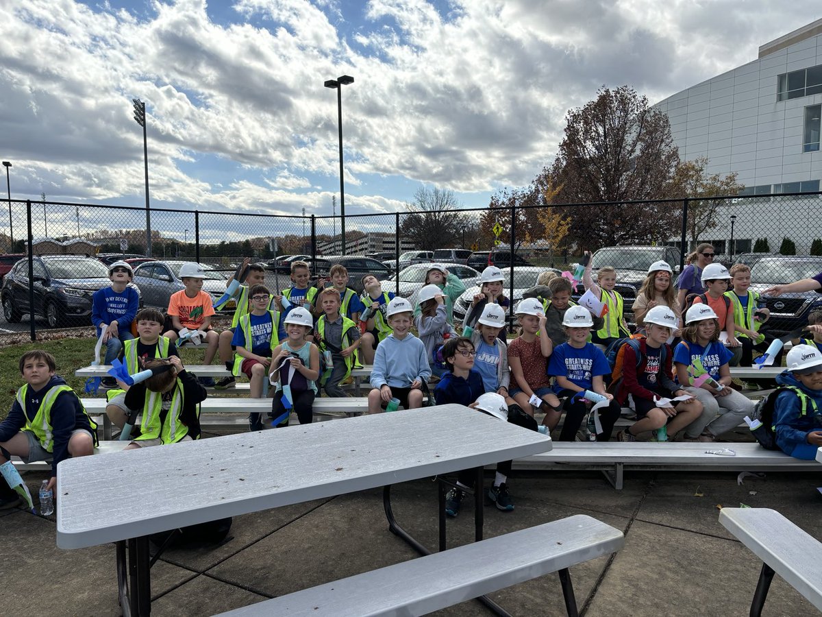 CATS had a great engineering field trip to JMU on Friday. We witnessed the power of wind.