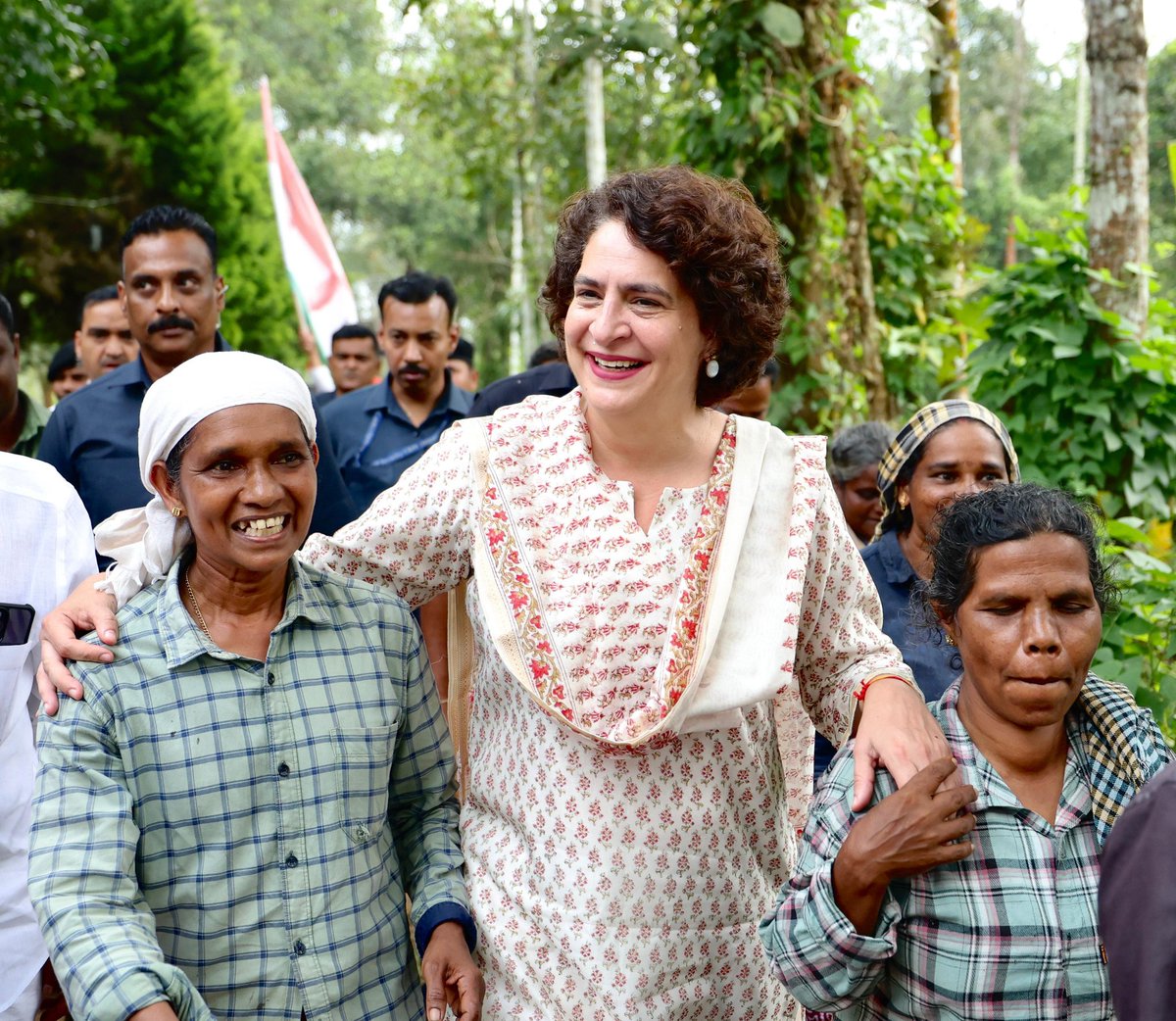 Priyanka Gandhi Vadra tweet media