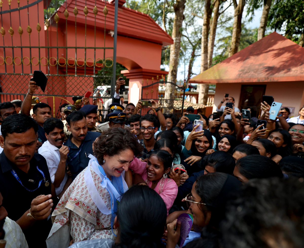 Priyanka Gandhi Vadra tweet media