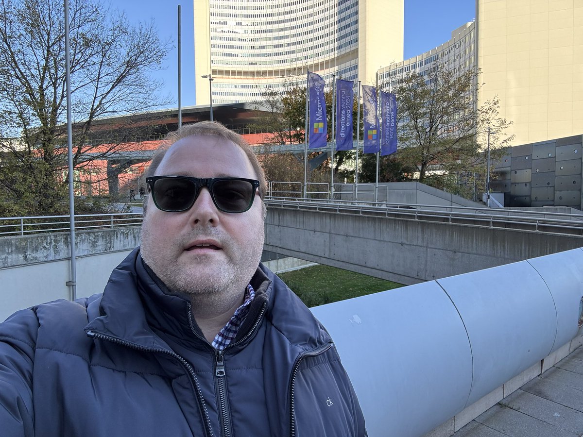 Henrik Helgesen 🤷‍♂️ tweet media