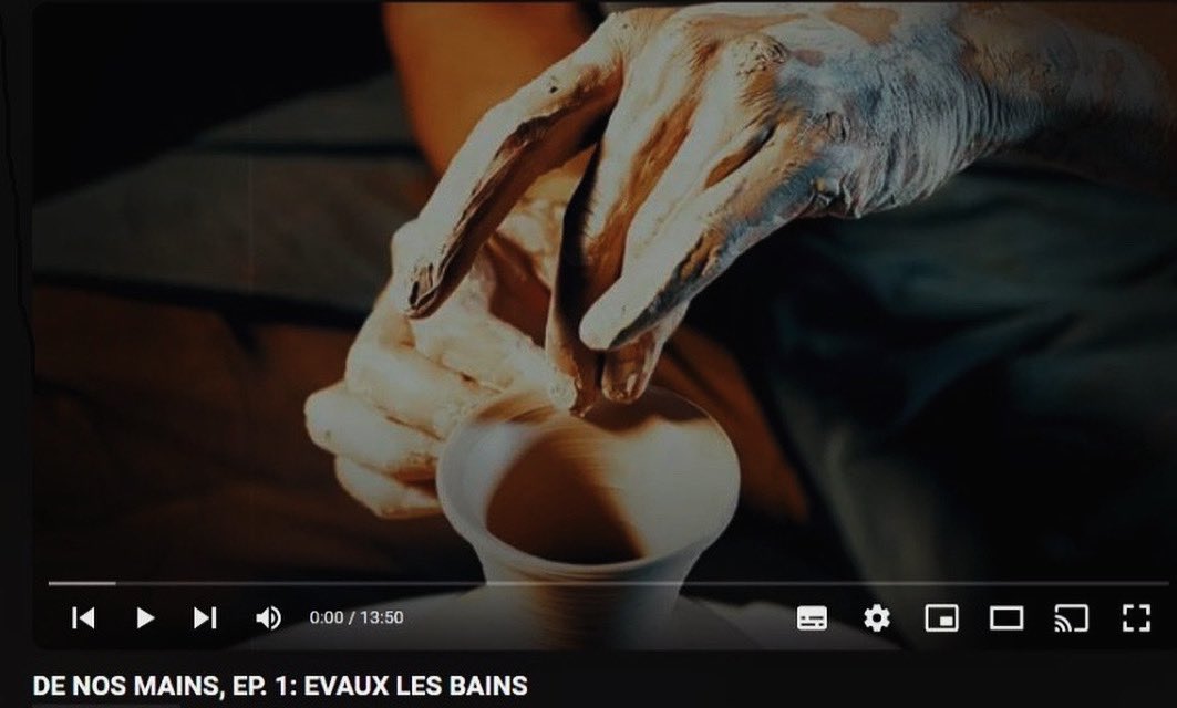 StephanieMunchX's tweet photo. Le premier volet de mon documentaire sur l'artisanat sera bientôt en ligne ! Le temps que YouTube la rende en haute qualité. J'ai hâte ! #denosmains #documentaire https://t.co/lOLAS51Aek
