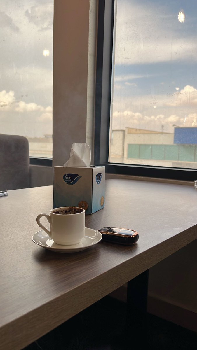 مساء الخير ، اما بعد 
كلكم ناس مؤقته وراحلين إما بأعذار سخيفه،
او طرف ثالث ، أو تغير مفاجئ .