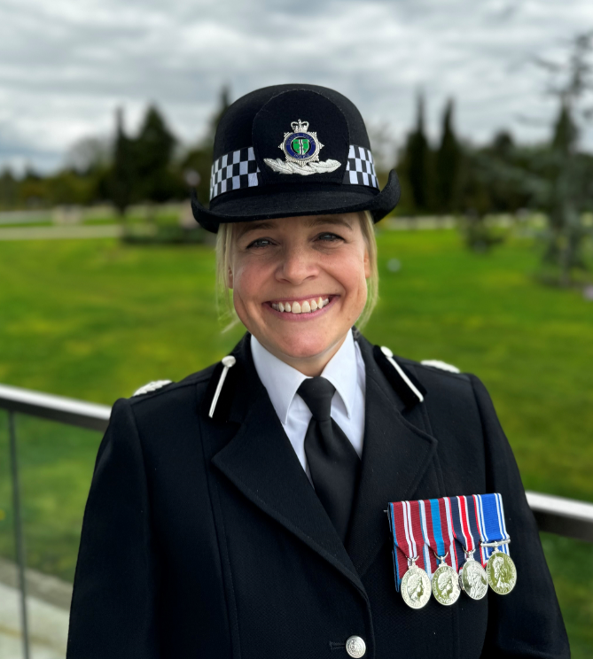 We’re pleased to announce Thames Valley Police Assistant Chief Constable Katy Barrow-Grint has been appointed as our new Interim Deputy Chief Constable.

DCC Barrow-Grint will start in post on 11 November.

You can read more on this story on our website: orlo.uk/TxGor