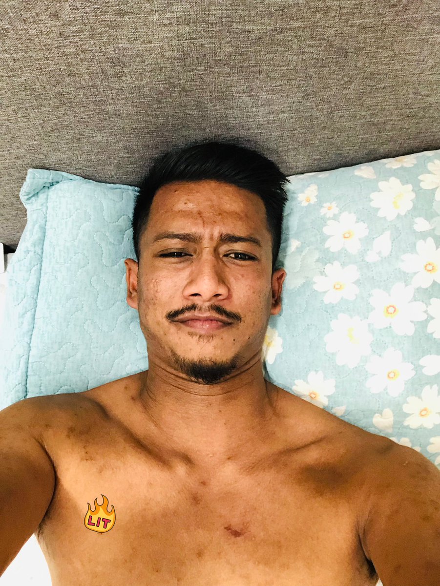 MynameisjoeJ's tweet photo. Nak romen pon tak boleh .. Dekutt lah .. 🤣 https://t.co/JOBVIKcDOl