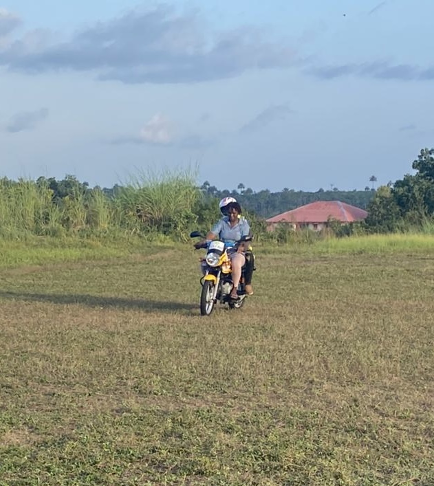 This weekend, EducAid’s female staff came together at Maronka for a weekend focused on improving gender equality, skill-building + growth. From motorcycle driving to IT training, our team grew in their professional roles, personal lives + helped to break down gender barriers 💪🏾