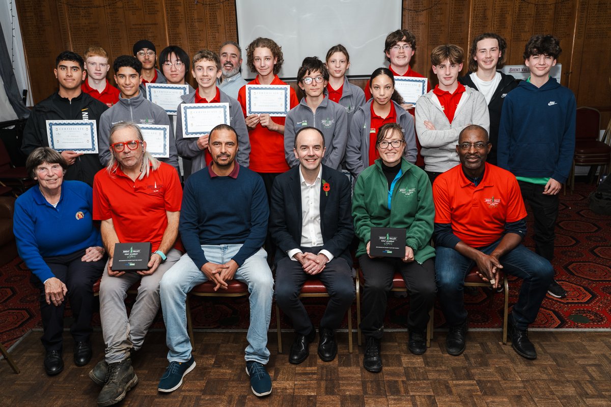 BrentValley's tweet photo. So proud of our Class of 2024! It was Graduation day on Saturday with special guest @jamesmurray_ldn. Huge thanks to all our supporters this year @Middlesex_Golf @event_caddie @EveryoneActive @BrentValley https://t.co/n3yK2WzgdX